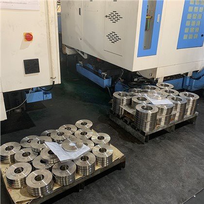 Фланец внахлестку из нержавеющей стали